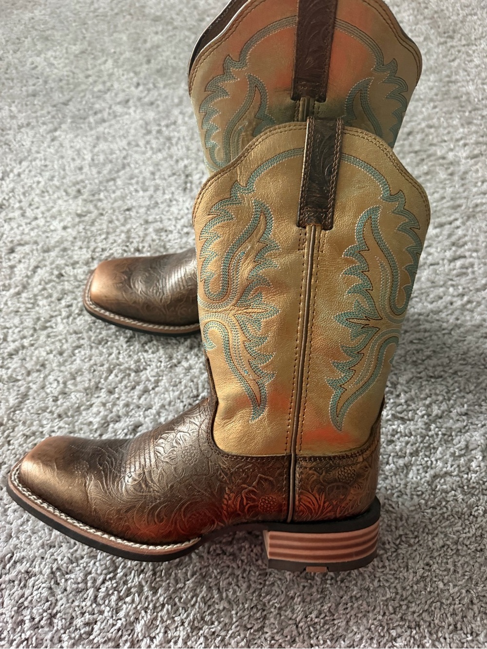 Ariat Women’s Bronze Turquoise Leather Square Toe Western Cowboy Boots
